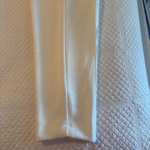 ELIE TAHARI PANTS🤍 - Picture 7 of 7